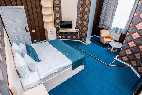Nine Hotel