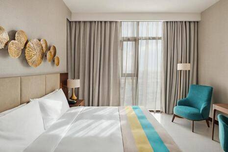Holiday Inn Dubai Al Maktoum Airport