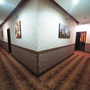 Royal Hotel
