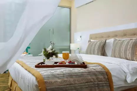 Отель Kazzhol Almaty (Казжол)