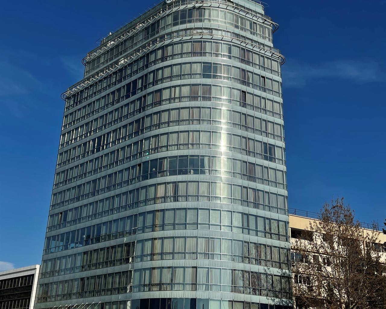 Parkside Hotel Apartments