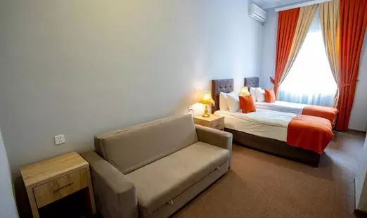 La Casa Nizami