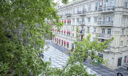 La Casa Nizami