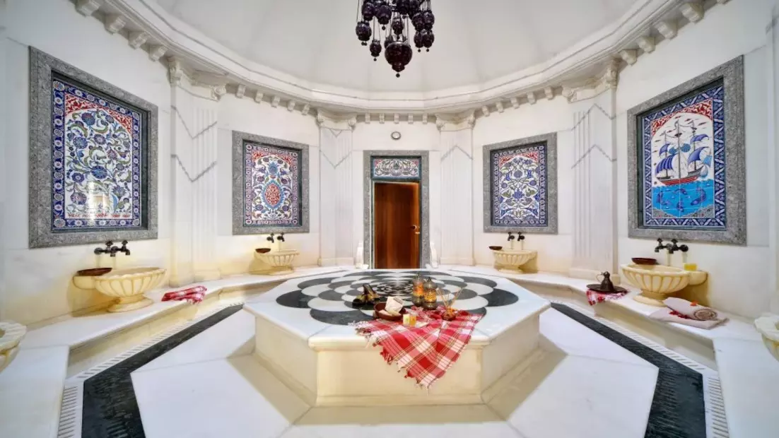 Holiday Inn Istanbul City, an IHG Hotel