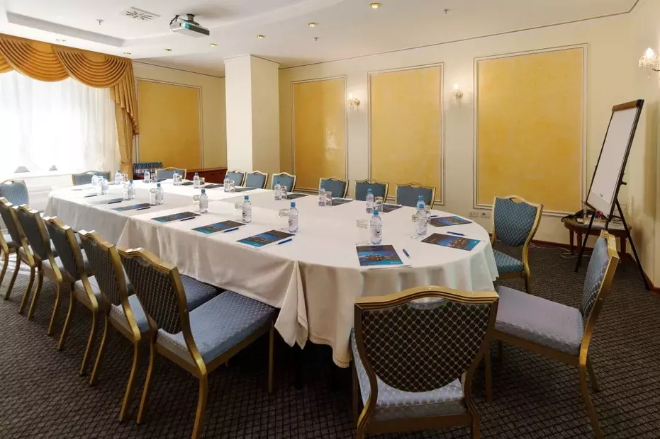 Radisson Hotel
