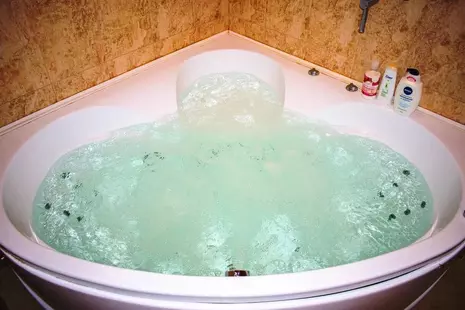 Jacuzzi VIP SMART ApartHotel