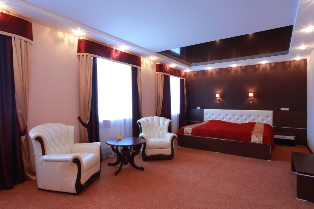 Отель Губернский