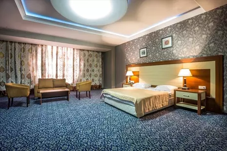 Premier Expo Hotel