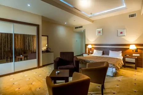 Premier Expo Hotel