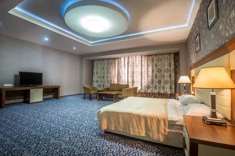 Premier Expo Hotel