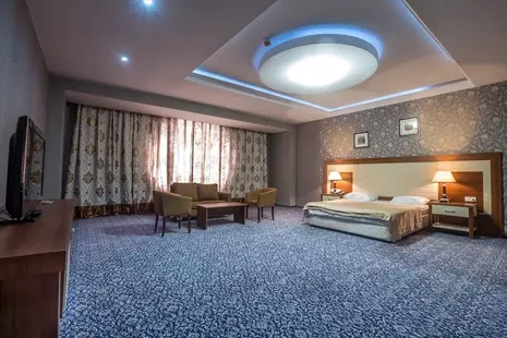Premier Expo Hotel