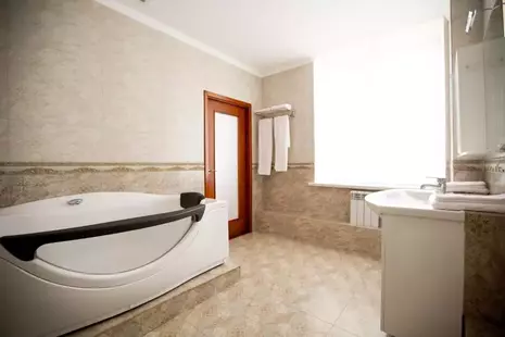 Grand Erbil Hotel