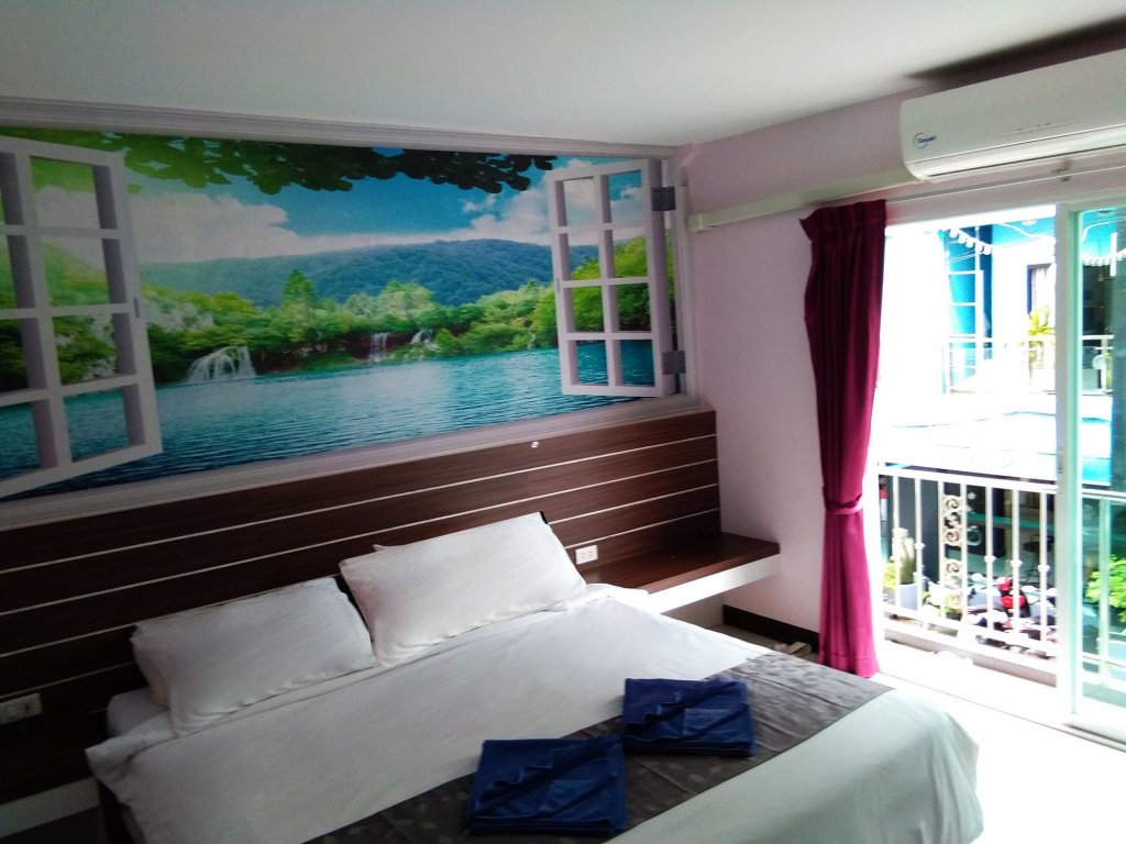 The Shades Boutique Hotel Patong Phuket