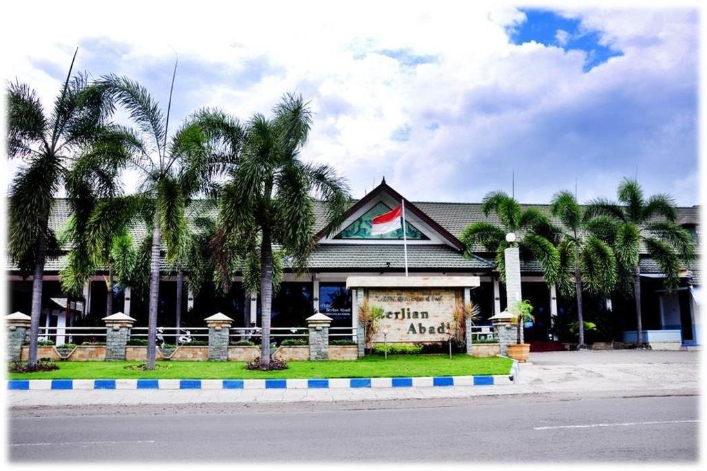 Berlian Abadi Hotel