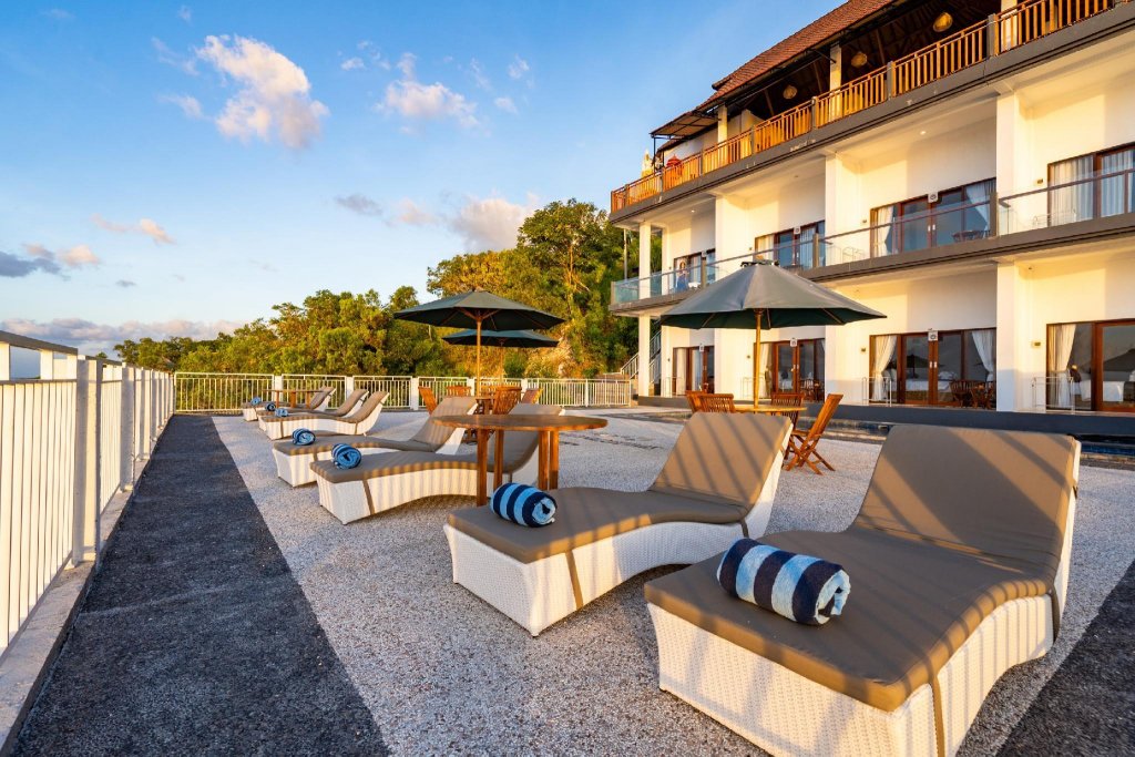 Samuh Ocean Sunset Hotel By Wizzela