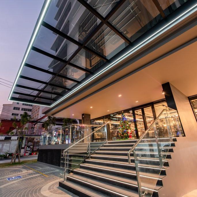 Blackwoods Hotel Pattaya