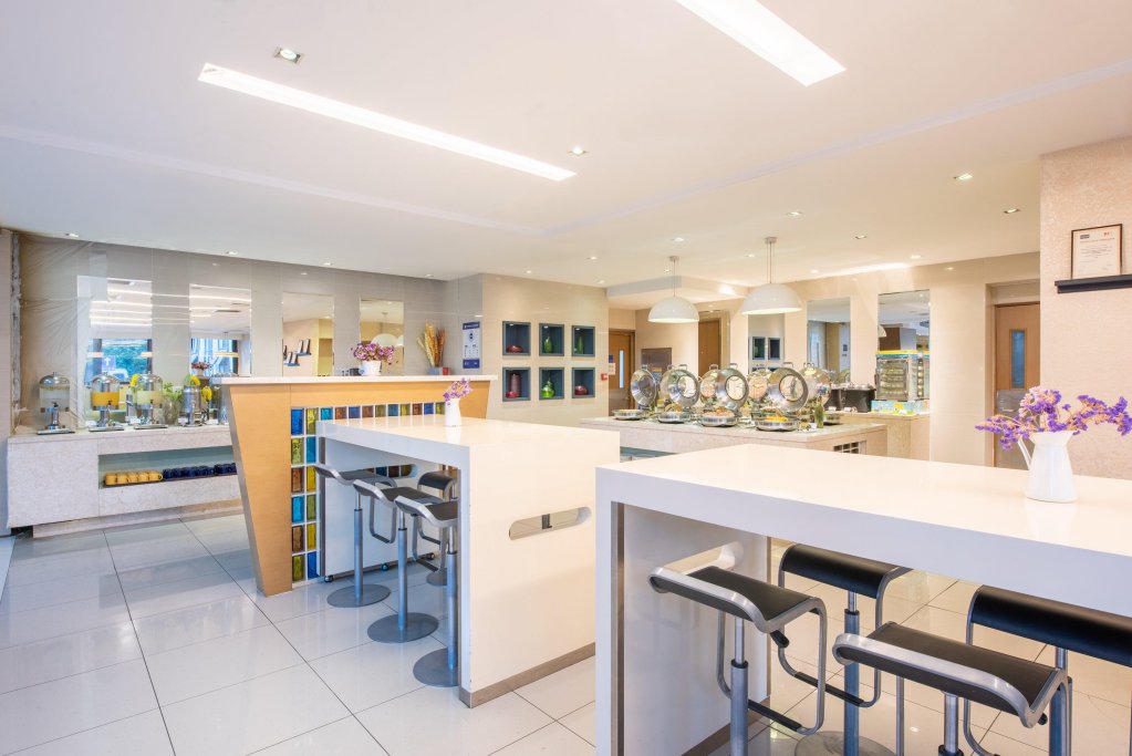 Holiday Inn Express Beijing Airport Zone, An Ihg Hotel