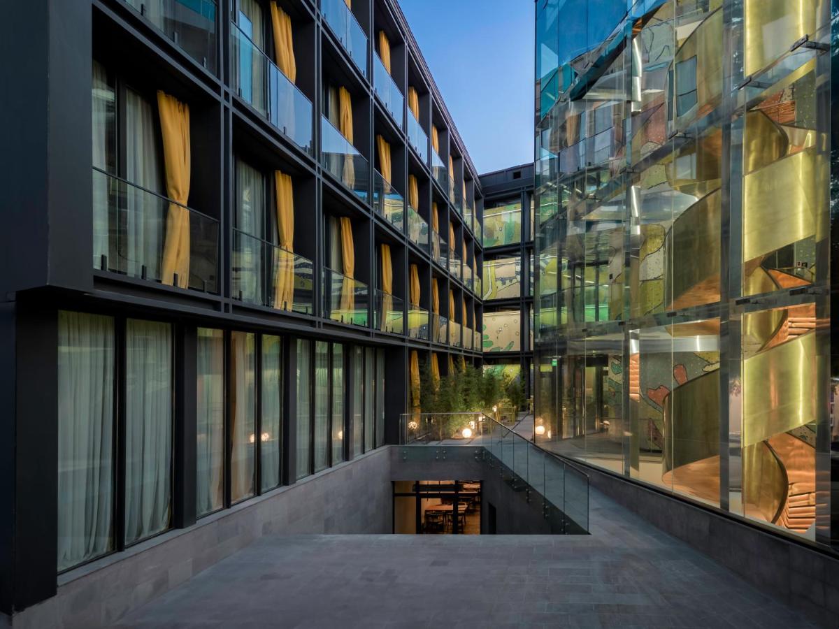 Glarros Old Town Hotel