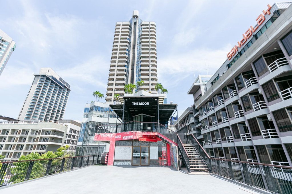 The Bedrooms Hostel Pattaya