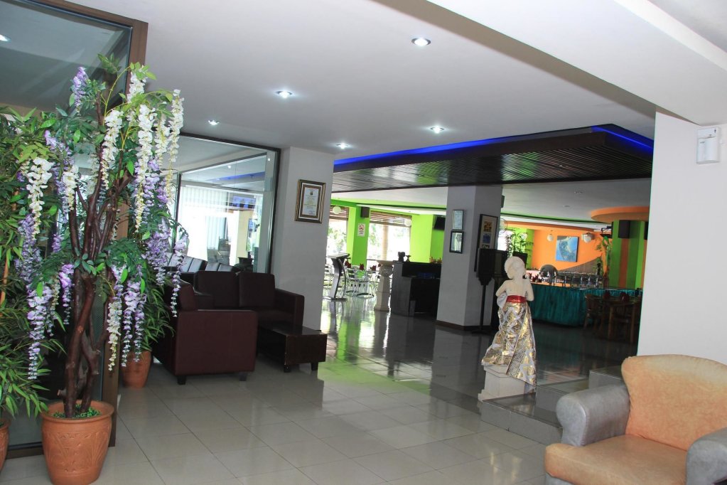 Grand Santhi Hotel - Chse Certified