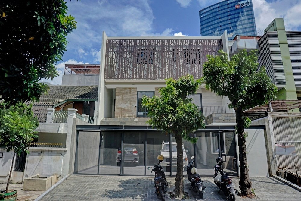 Oyo 90635 Tango Juliet Residence