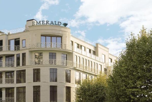 Emerald Apart Hotel By Provence