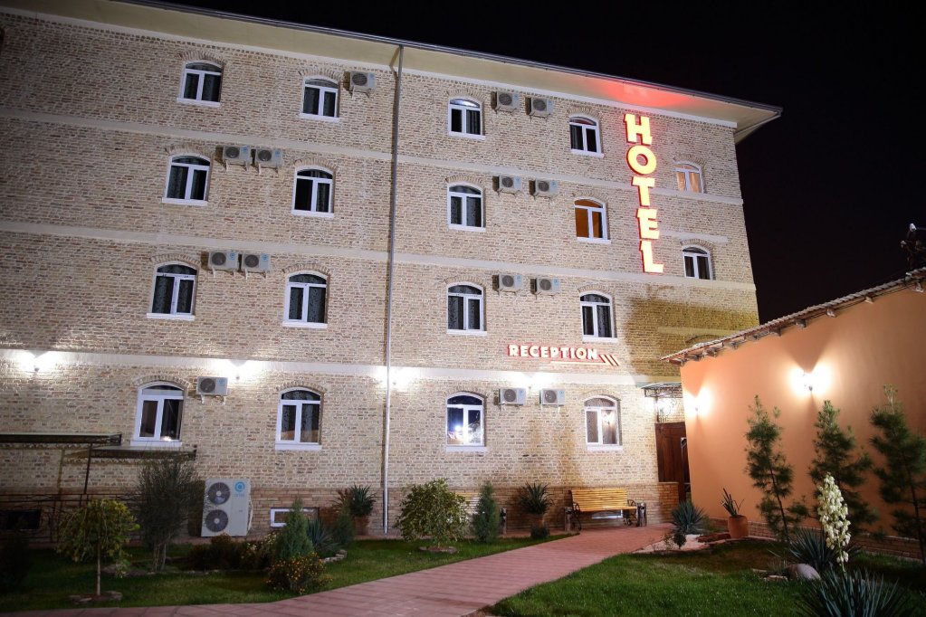 Star Hotel