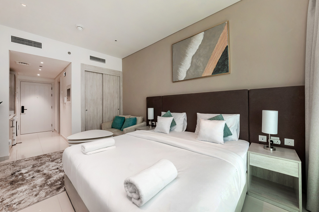 Seven Palm NH Collection Palm Jumeirah High Floor