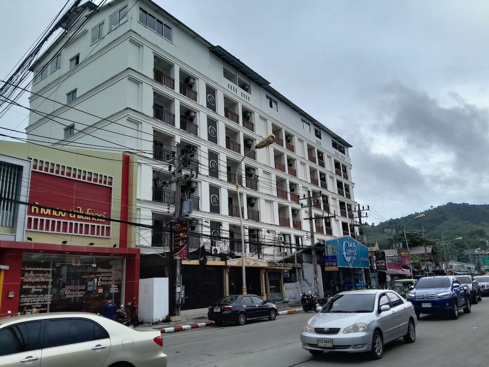 Sereneburi Patong Residence