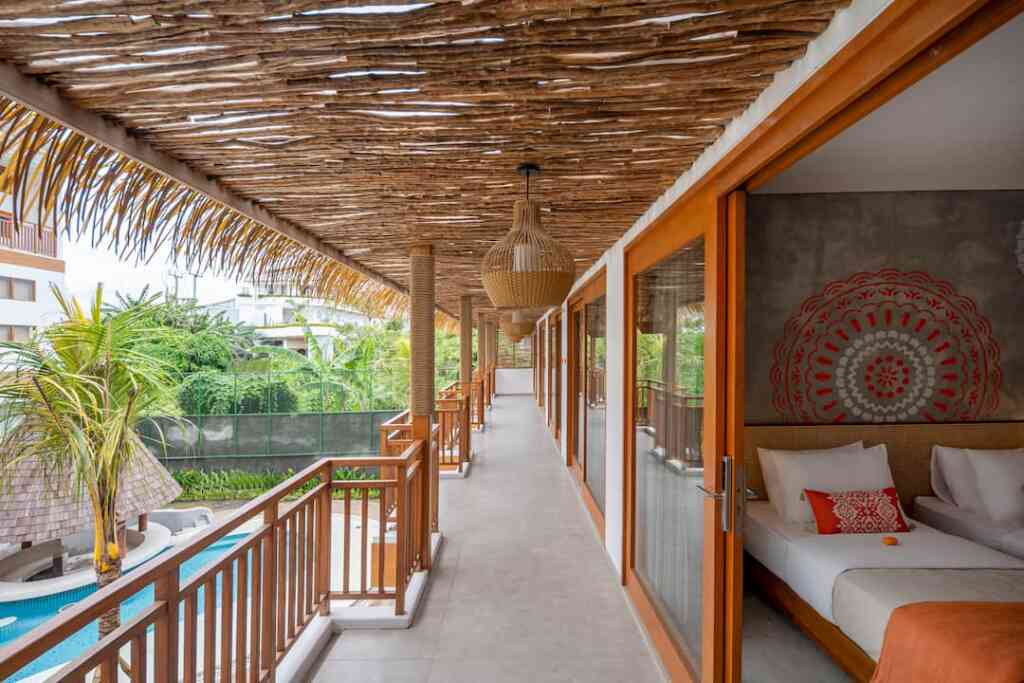 Roomates Surf Camp Canggu By Ini Vie Hospitality